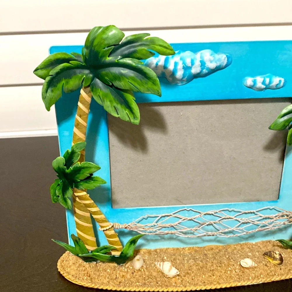 3D Tropical Photo Frame